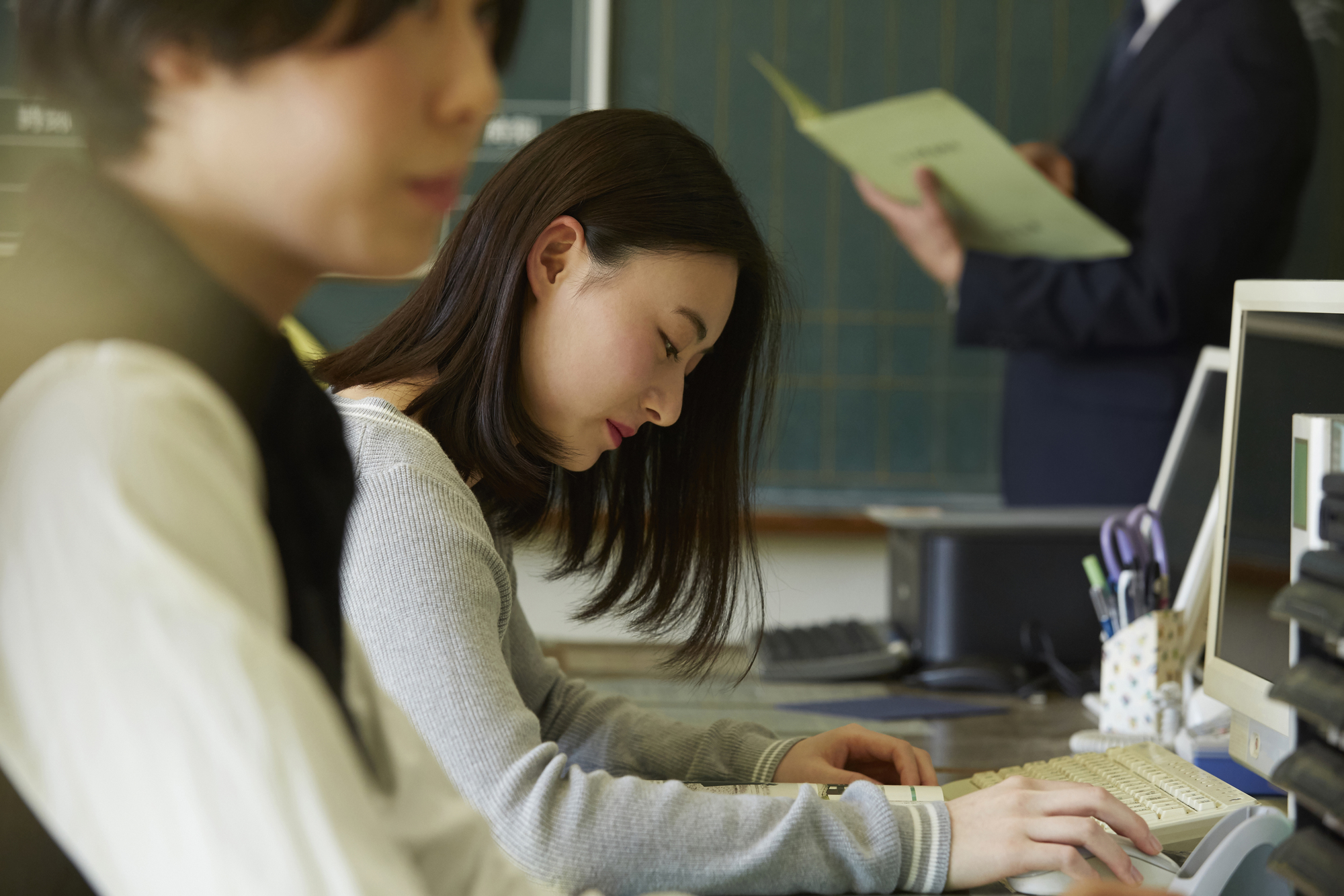 美容学校教員の給料 美容学校教員の給料